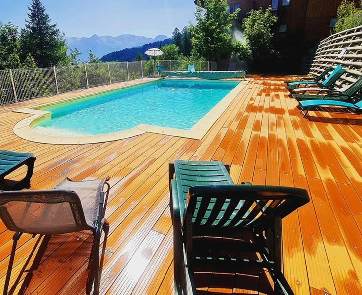 Les Petits Eterlous Appartement T3 36M2 A Puy St Vincent 1800 Alpes Du Sud 6 Personnes Parking Prive Couvert 퓌생빈센트 외부 사진